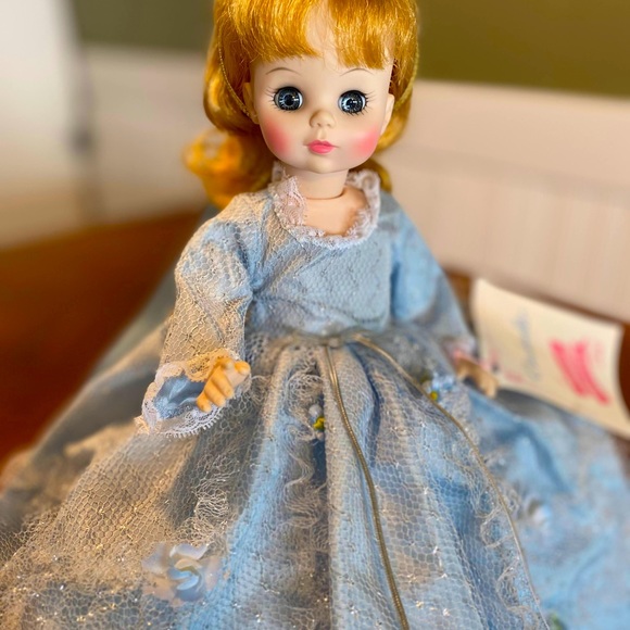 Madame Alexander’s “Cinderella” - Picture 7 of 7